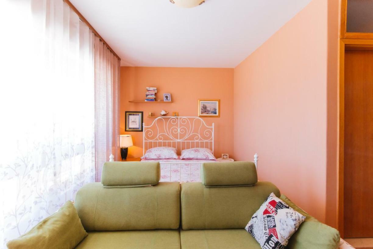 Loreanto Duce Exterior photo