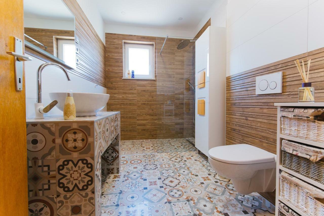 Loreanto Duce Exterior photo